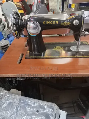 Complete Singer Sewing Machine