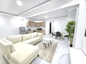 Donholm Airbnb
Furnished One Bedroom Apartment