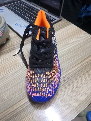Size 37 Soccer Boots