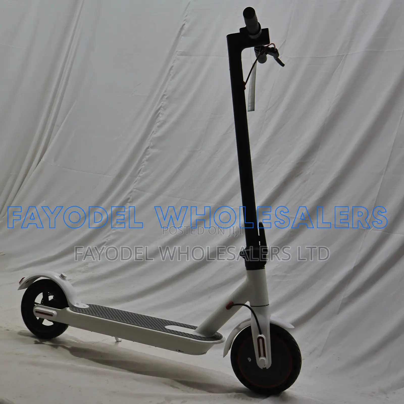 Portable Electric Scooter for Urban Commuting