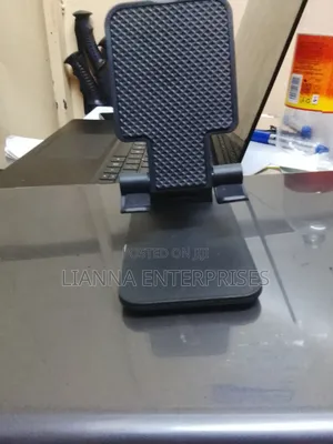 Desktop Phone Holder