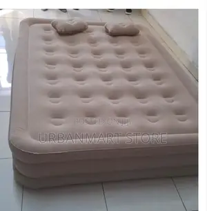 Portable 5x6 Inflatable Mattress With Two Pillows