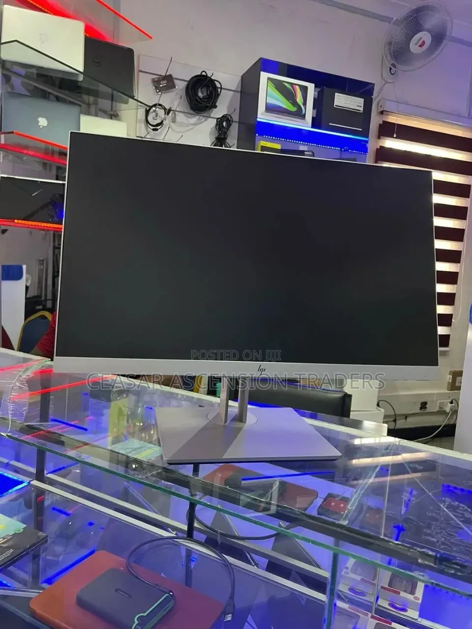 Hp 24inch Edge to Edge