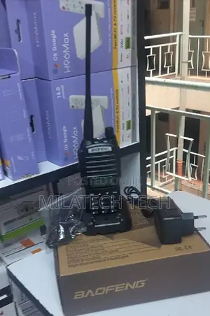 Baofeng Uv-82 Portable Communication Radio – Rechargeable