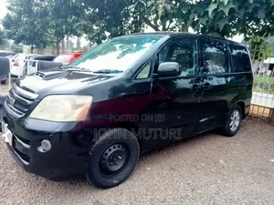 Toyota Noah 2006 Black