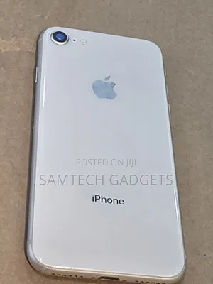 Apple iPhone 8 64 GB White