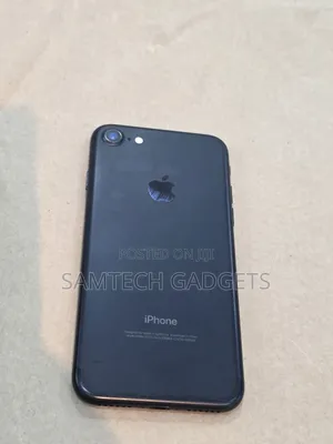 Apple iPhone 7 32 GB Black