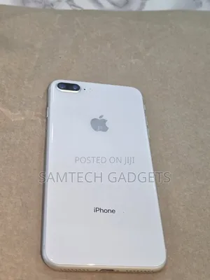 Apple iPhone 8 Plus 64 GB White