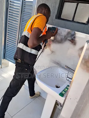 Fully Skilled Plumber -Toilet Installation,Kitchen Sinks and Many More