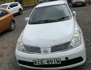 Nissan Tiida 2007 White