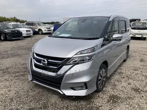 Nissan Serena 2019 Silver