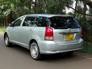 Toyota Wish 2006 Silver