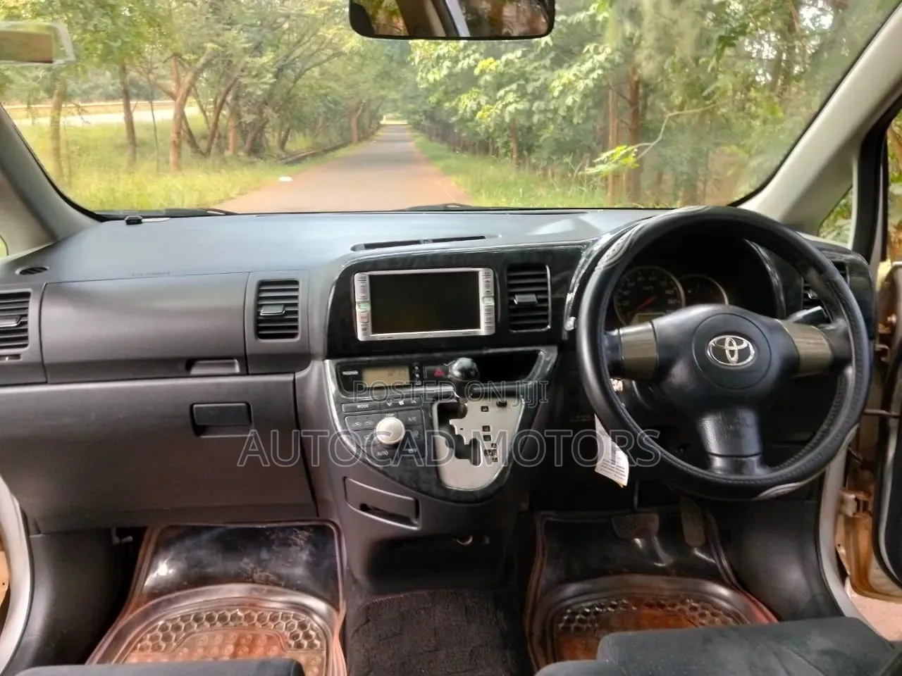 Toyota Wish 2006 Silver