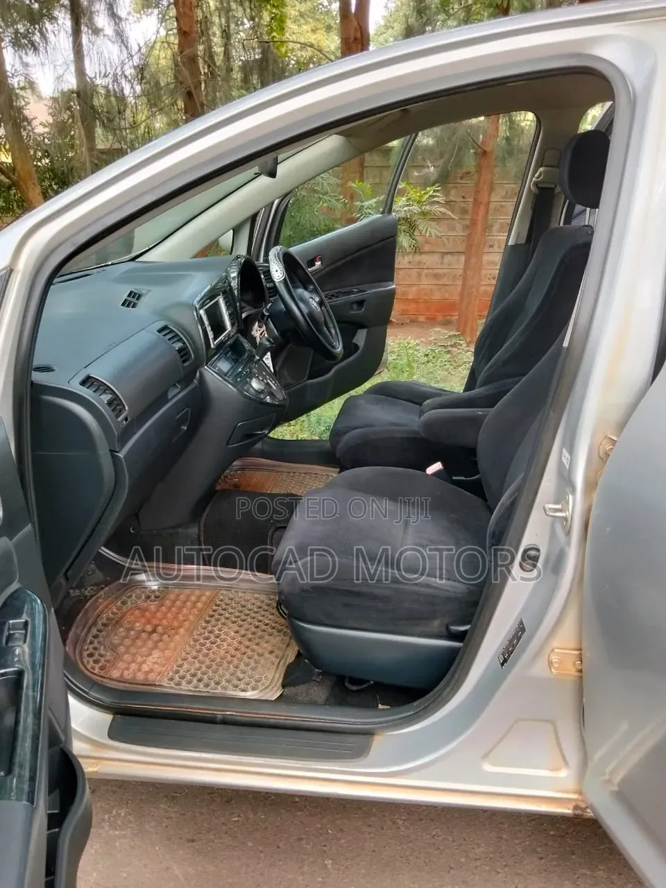 Toyota Wish 2006 Silver