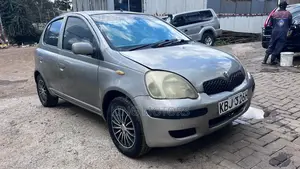 Toyota Vitz 1.0 FWD 5dr 2003 Silver
