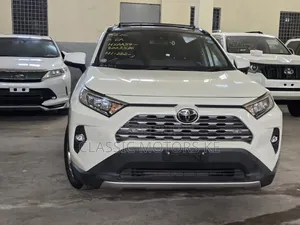 Toyota RAV4 Hybrid 2020 White