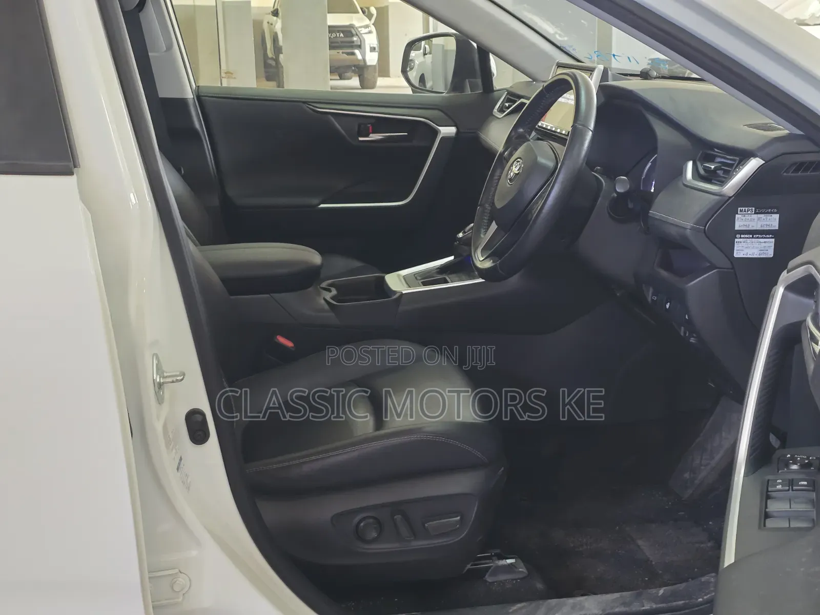 Toyota RAV4 Hybrid 2020 White