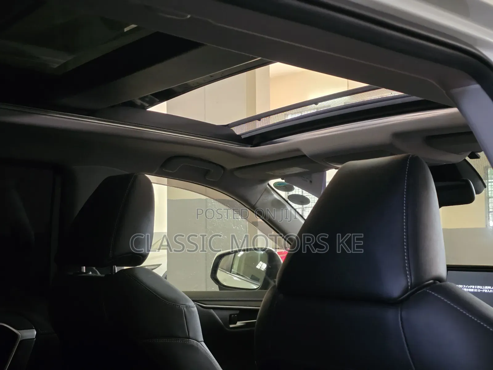 Toyota RAV4 Hybrid 2020 White
