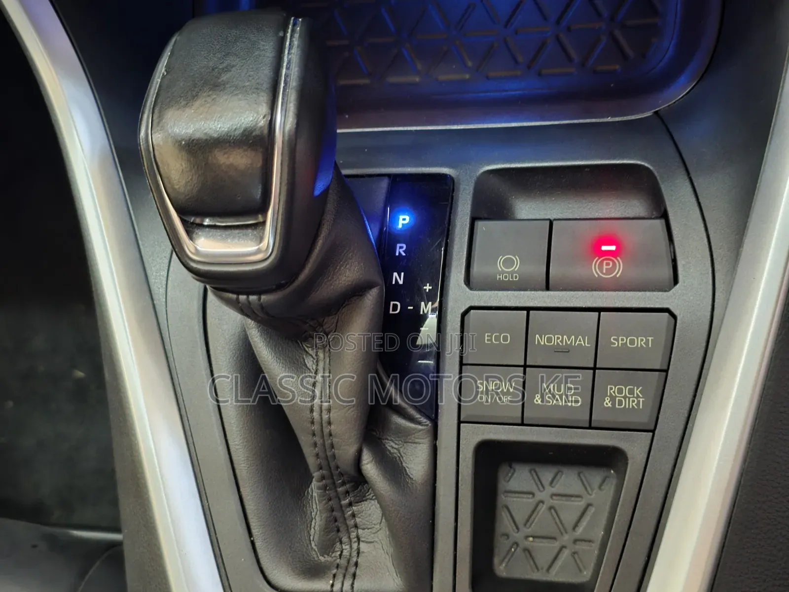 Toyota RAV4 Hybrid 2020 White
