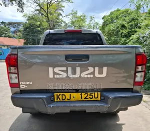 Isuzu D-MAX 2022 Gray