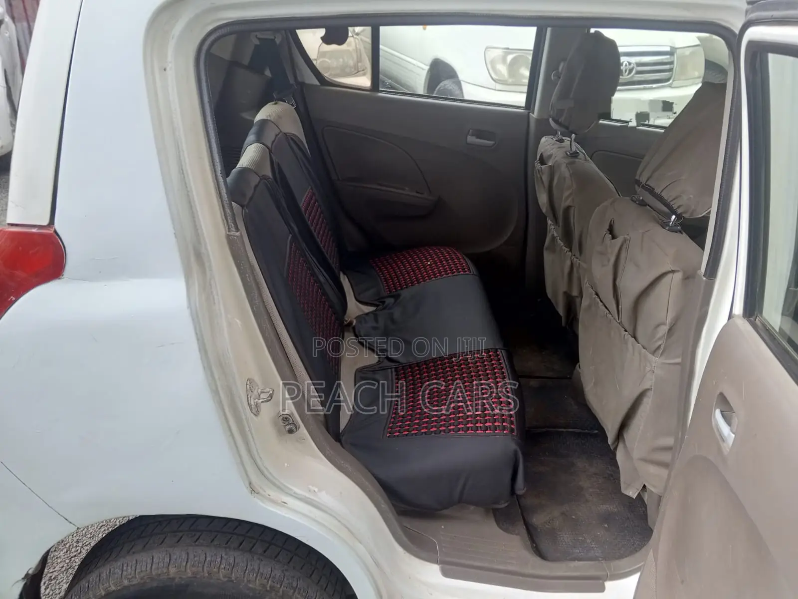 Suzuki Alto 2014 White