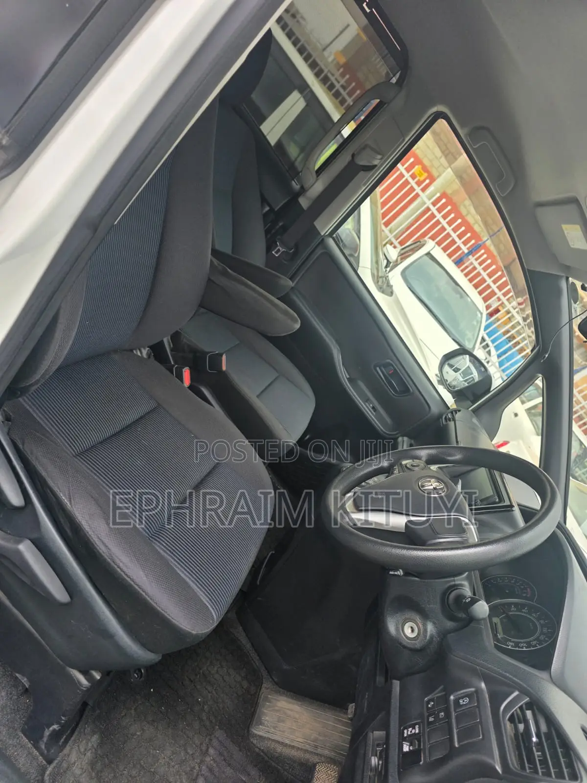Toyota Voxy 2019 White