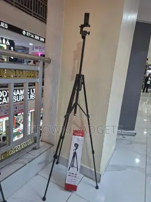3366 Portable Aluminum Tripod Stand for Live Streaming