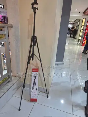 3366 Lightweight Tripod Stand for Photography and Vlogs