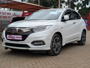 Honda Vezel 2019 White