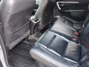 Toyota Fortuner 2020 Silver