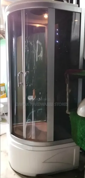 Modern Shower Cubical