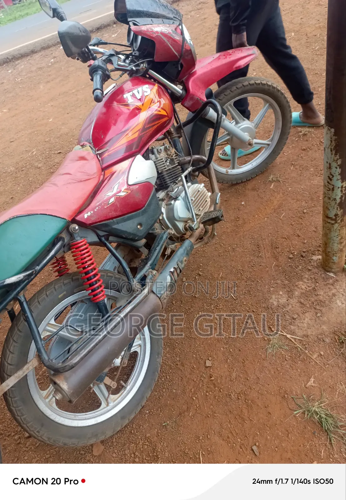 TVS HLX Plus ES 2021 Red