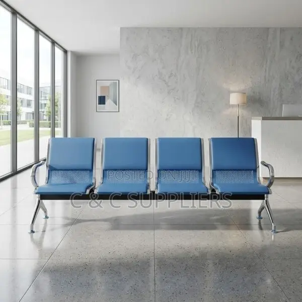 4-Link Padded Waiting Bench.