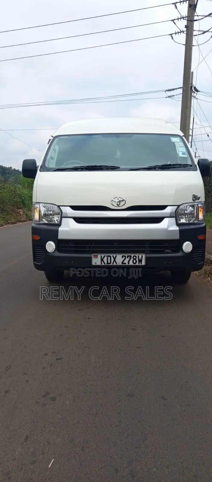 Toyota HiAce 2025 White