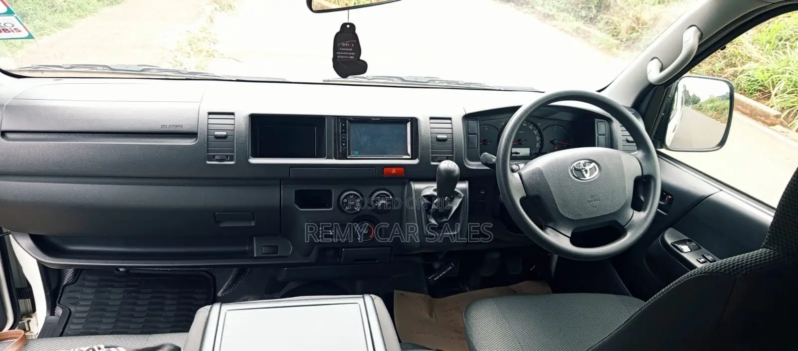Toyota HiAce 2025 White