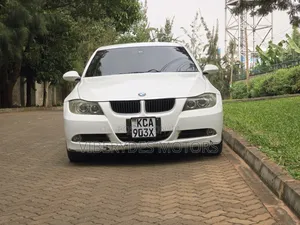 BMW 320i 2007 White