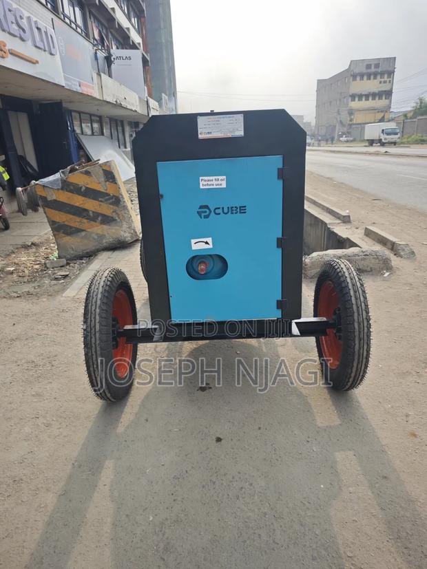 Cube Site Concrete Mixer - thumbnail 2