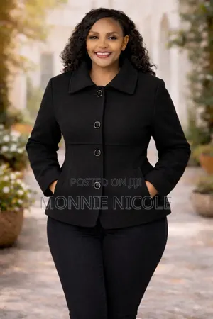 Trendy Ladies Alden Short Trenchcoat