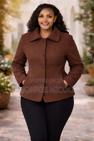 Trendy Ladies Alden Short Trenchcoat