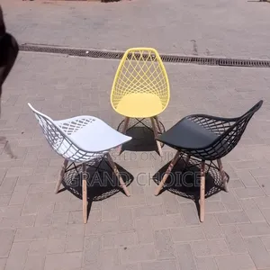 Modern Mesh Eames Chair