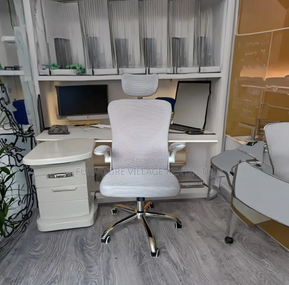 Flexible Adjustment Ventilated Mesh Chair