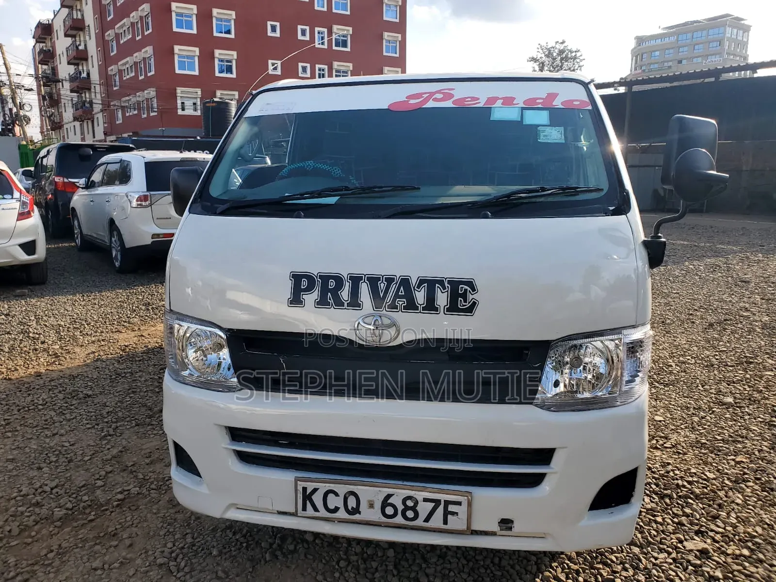 Toyota HiAce 2011 White