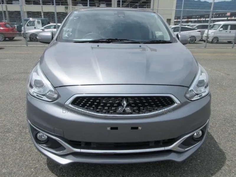 Mitsubishi Mirage 2019 Silver