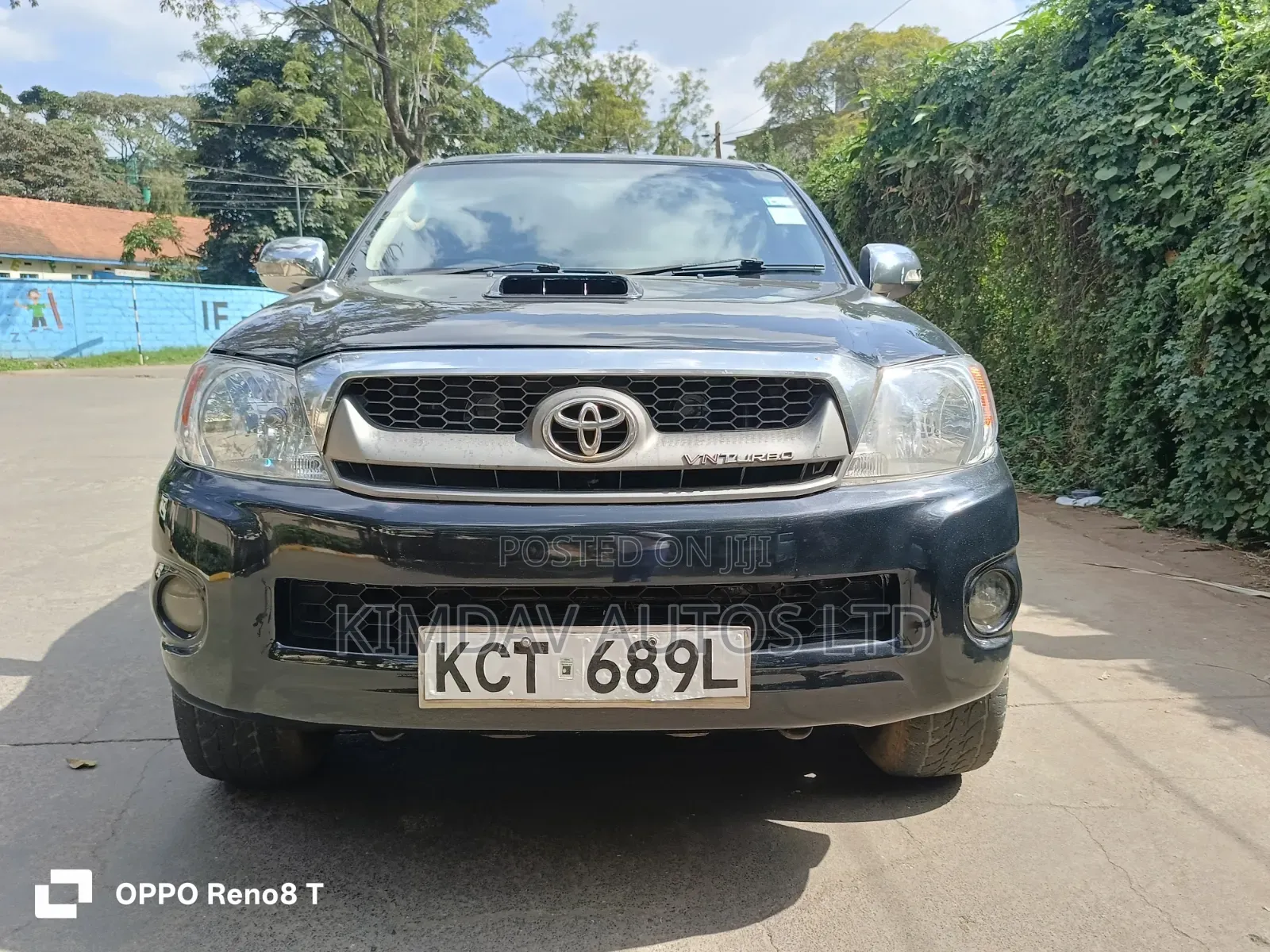 Toyota Hilux 2011 Black