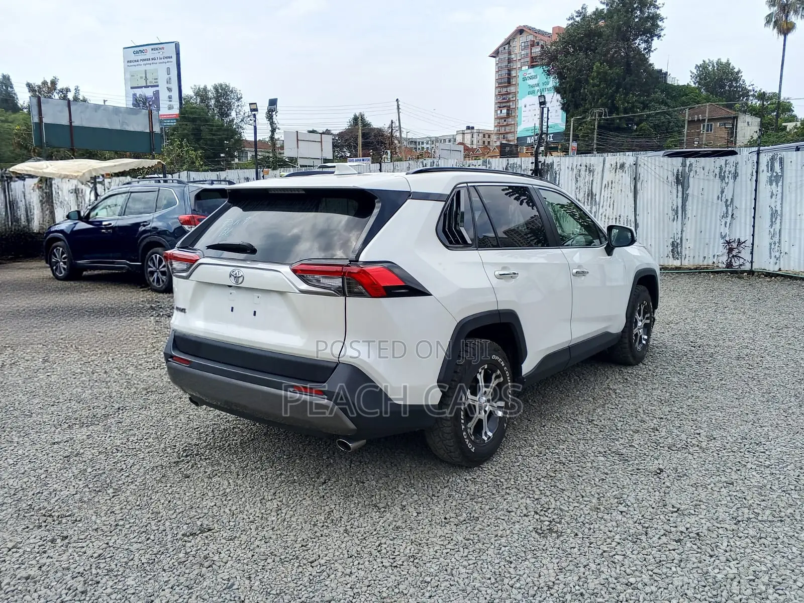 Toyota RAV4 2020 White
