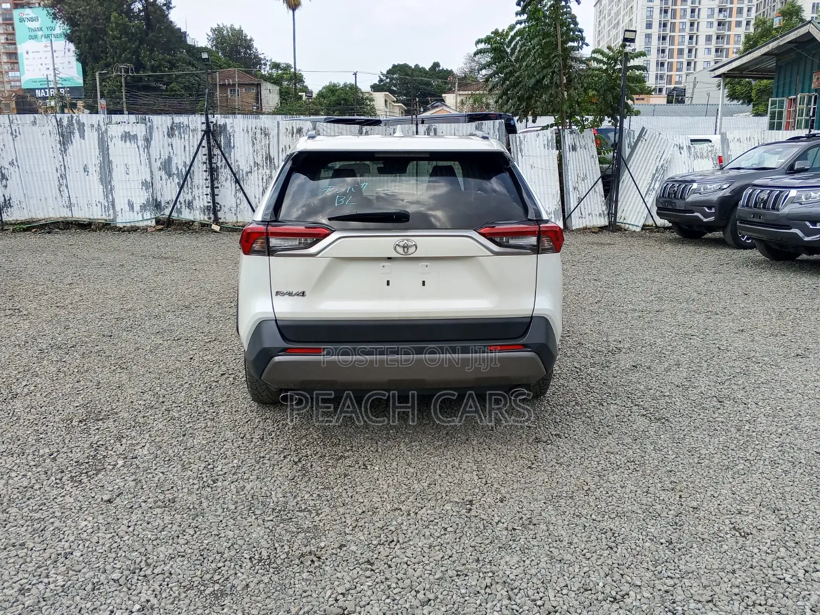 Toyota RAV4 2020 White