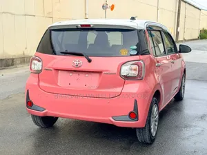 Toyota Passo 2019 Pink