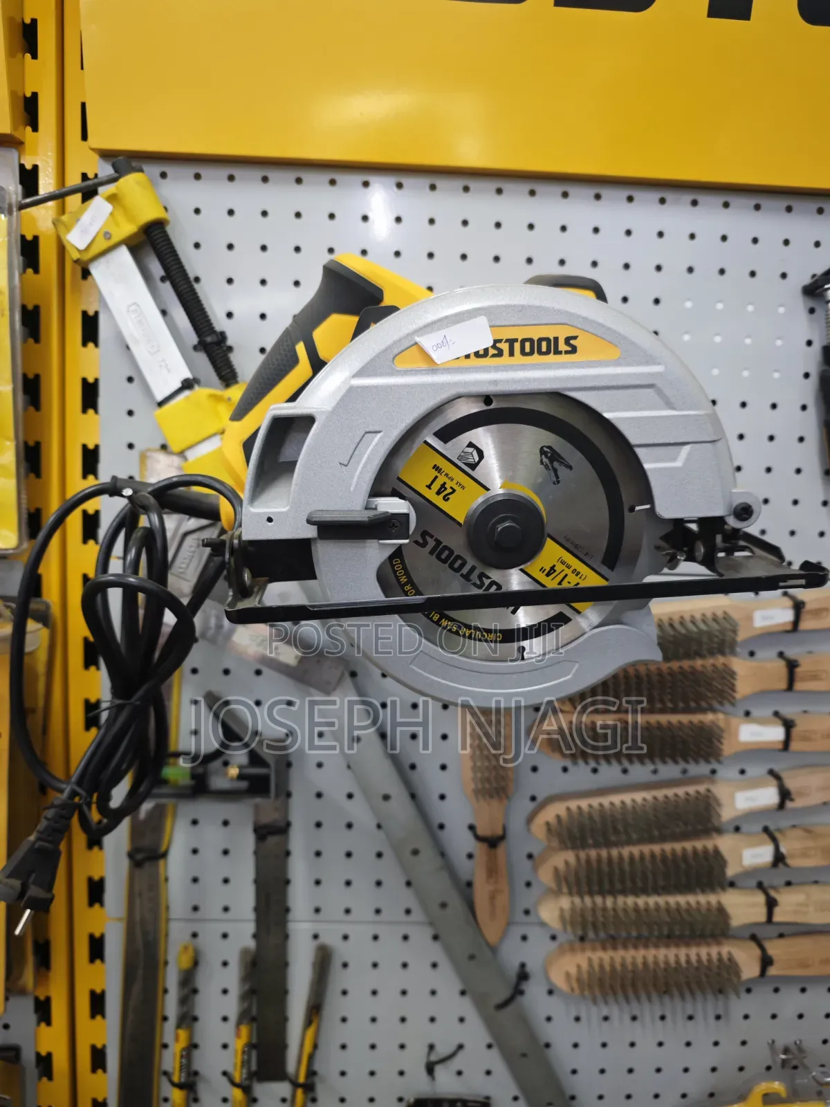 Uyustools Electric Circular Saw.