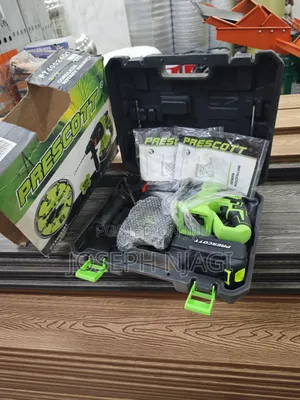 Prescott Cordless Rotary Hammer