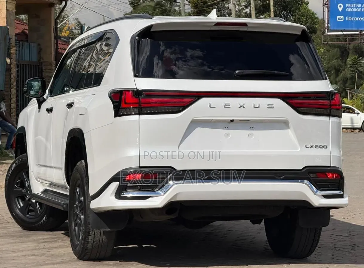 Lexus LX 600 2022